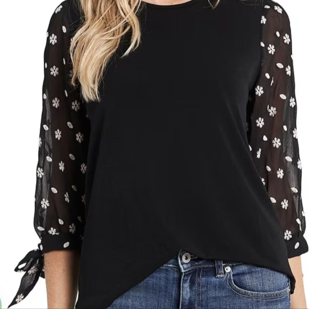 EUC Large Floral Embroidered 3/4 Tie Sleeve Crew Neck Knit Top Black White